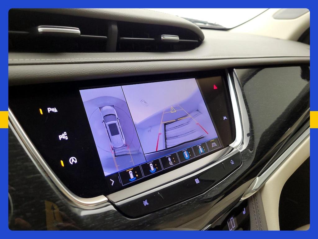 used 2020 Cadillac XT6 car, priced at $27,998