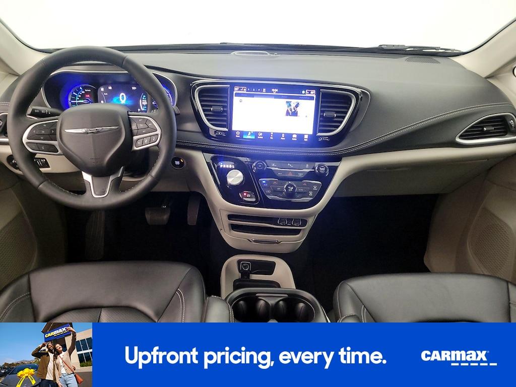 used 2024 Chrysler Pacifica Hybrid car, priced at $26,998