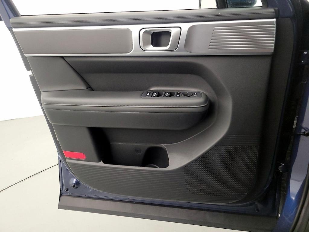used 2025 Hyundai Santa Fe car, priced at $29,998