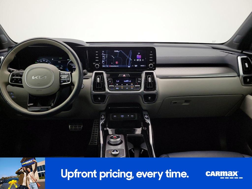 used 2022 Kia Sorento Plug-In Hybrid car, priced at $31,998