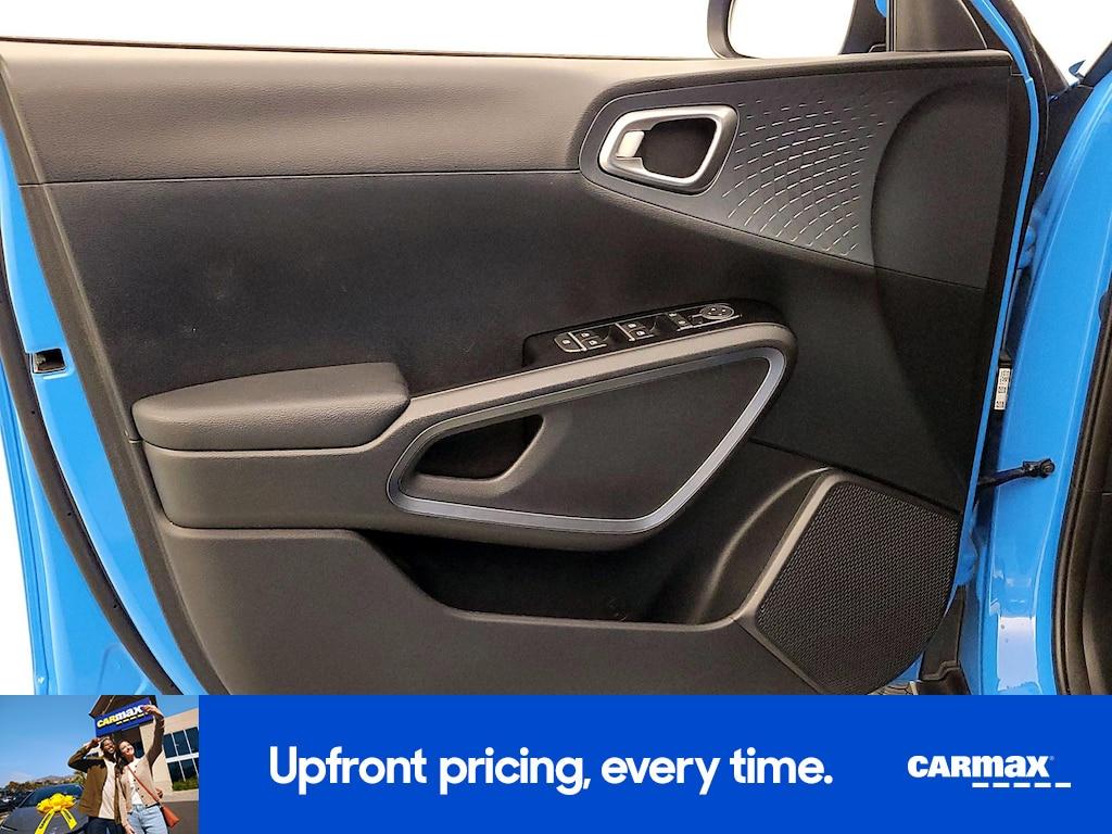 used 2023 Kia Soul car, priced at $22,998