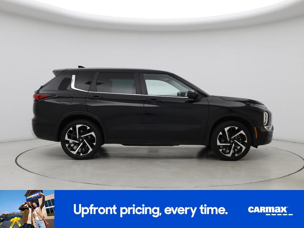 used 2023 Mitsubishi Outlander car, priced at $21,998
