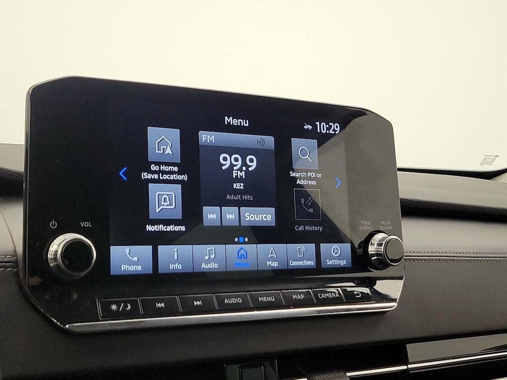 used 2023 Mitsubishi Outlander car, priced at $21,998