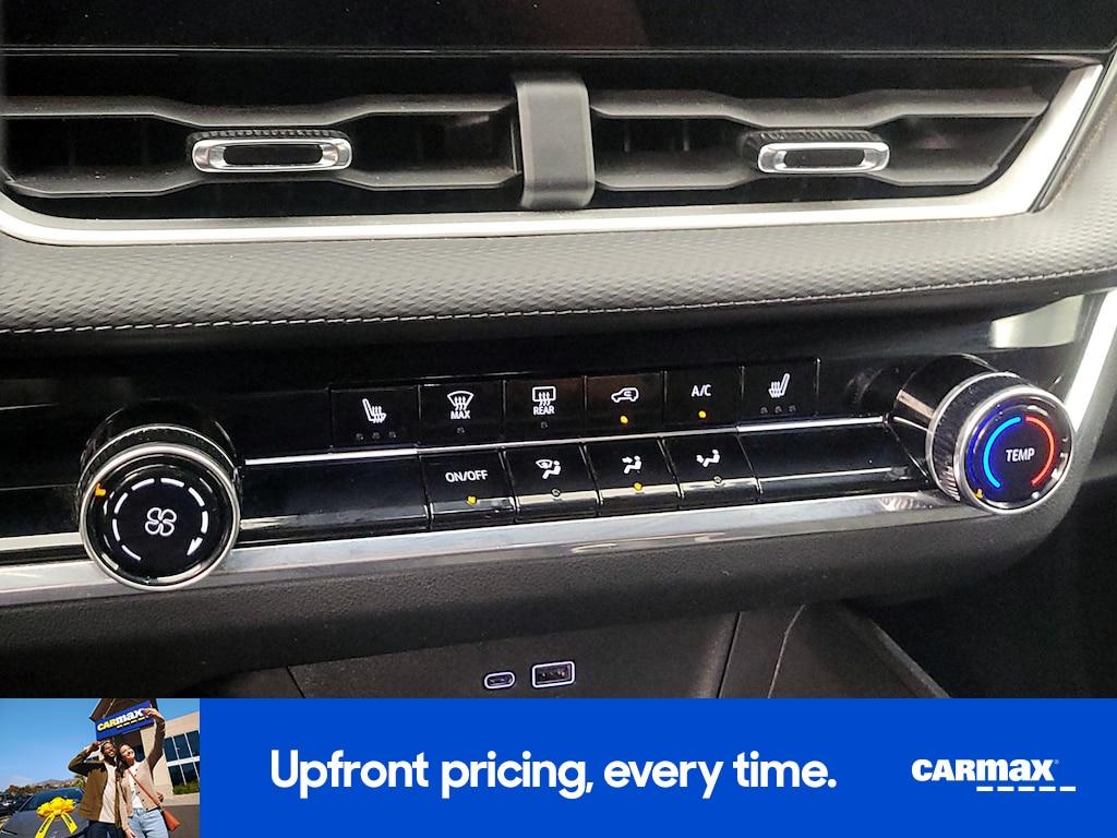used 2025 Chevrolet Equinox car, priced at $24,998
