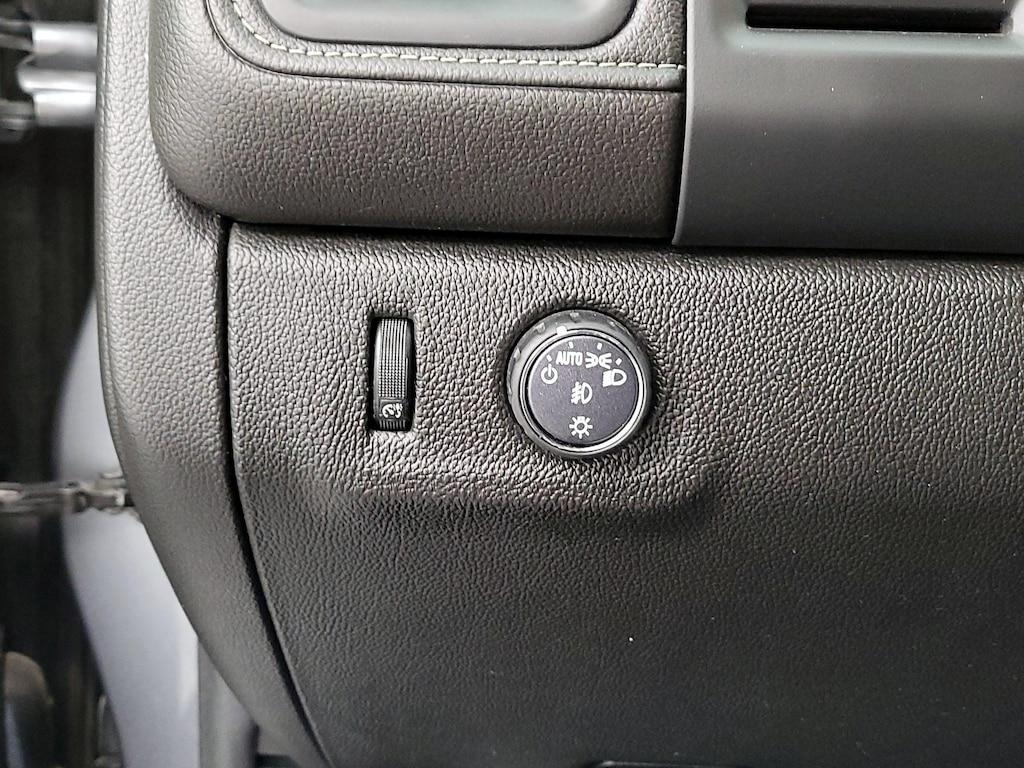 used 2021 GMC Canyon car, priced at $30,998