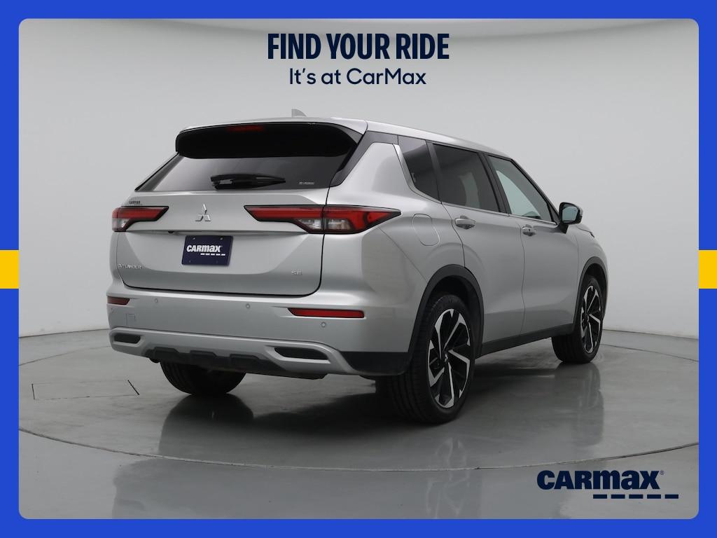 used 2024 Mitsubishi Outlander car, priced at $21,998