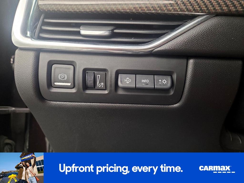 used 2020 Cadillac XT4 car, priced at $25,998