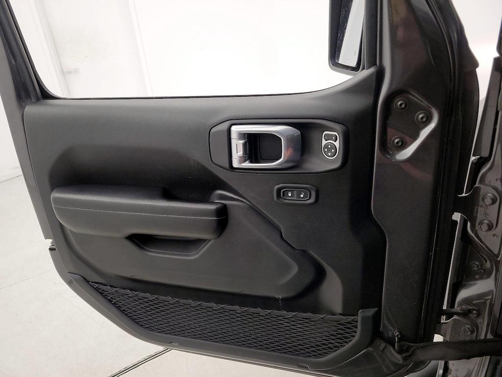 used 2021 Jeep Gladiator car, priced at $31,998