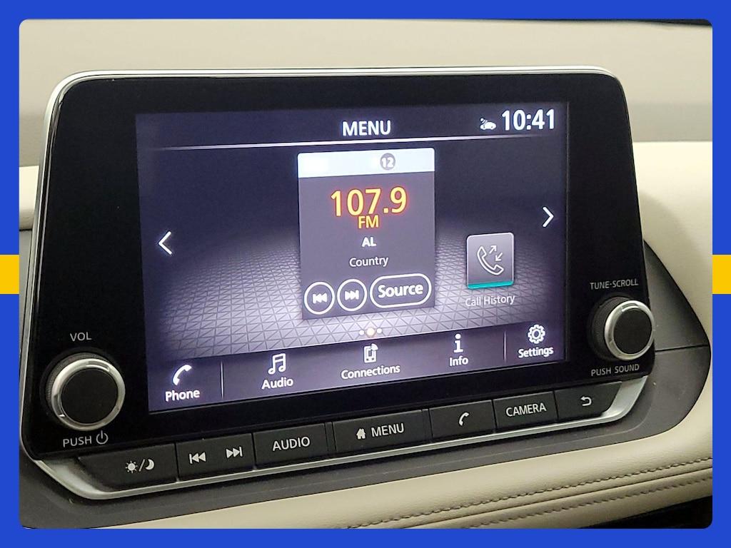 used 2024 Nissan Rogue car, priced at $24,998