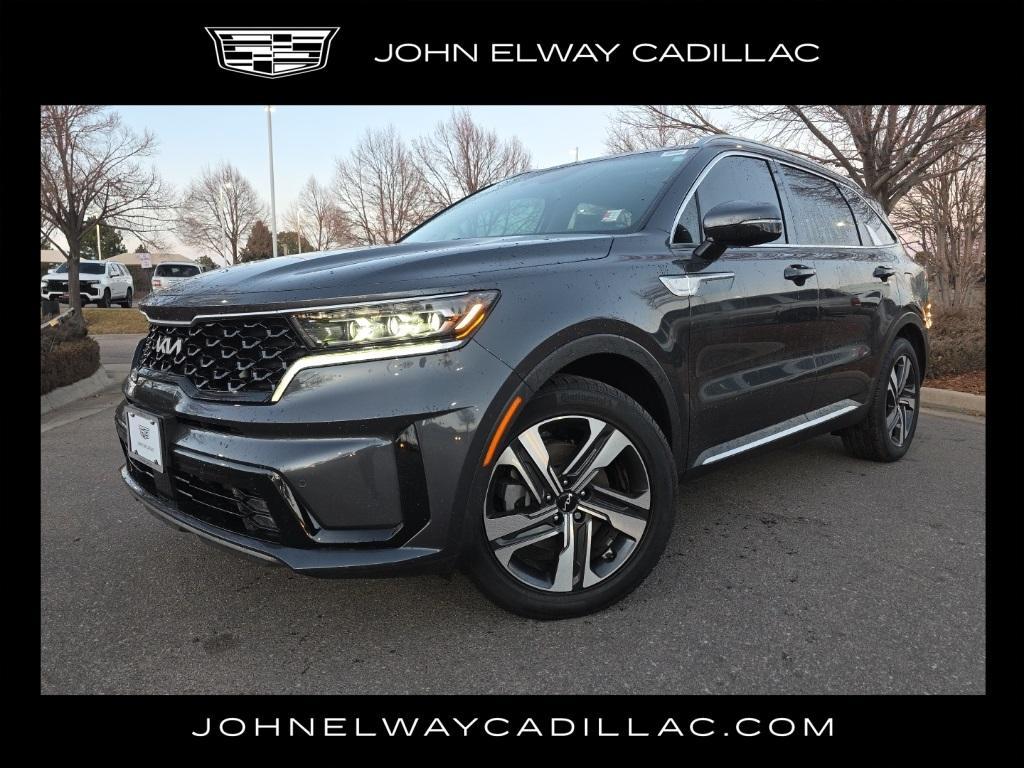 used 2022 Kia Sorento Plug-In Hybrid car, priced at $28,000