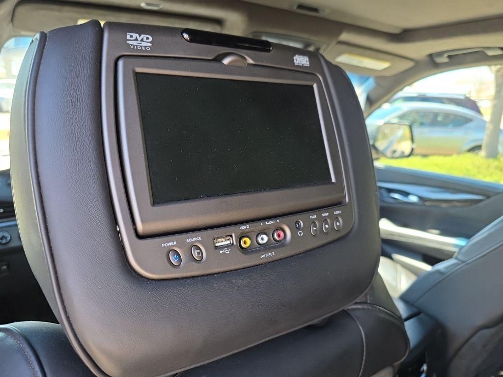 used 2015 Cadillac Escalade ESV car, priced at $22,500