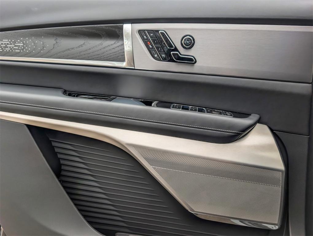 new 2026 Cadillac VISTIQ car, priced at $100,514