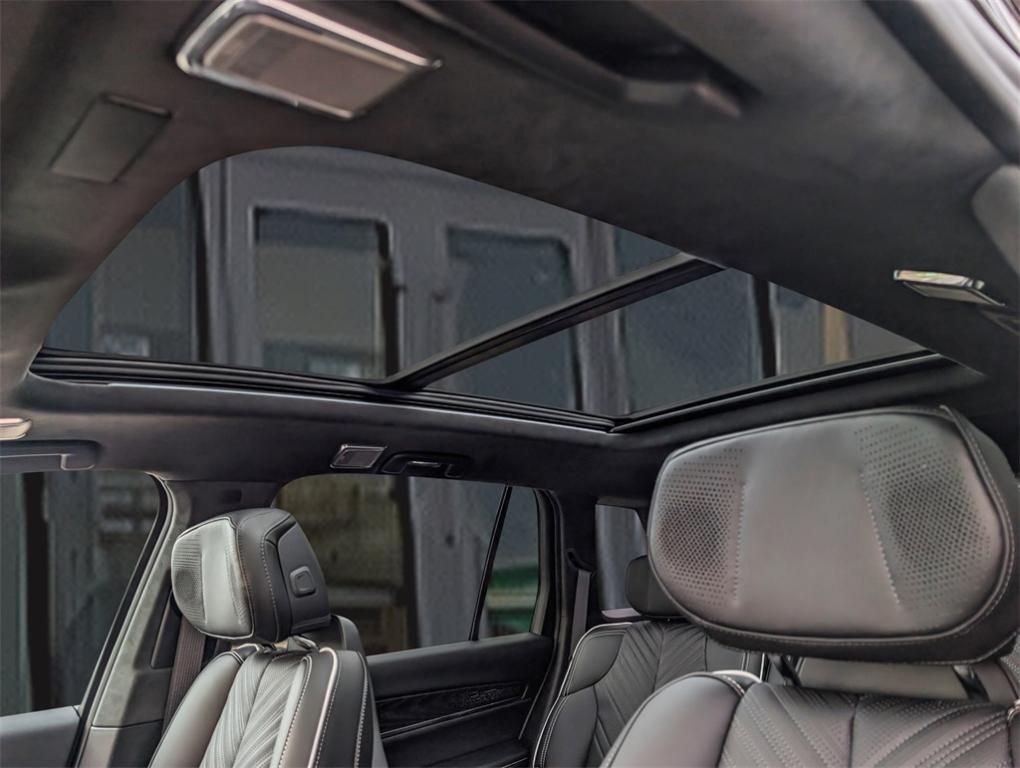 new 2026 Cadillac VISTIQ car, priced at $100,514