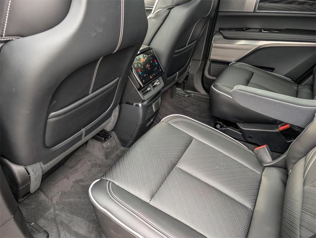 new 2026 Cadillac VISTIQ car, priced at $100,514