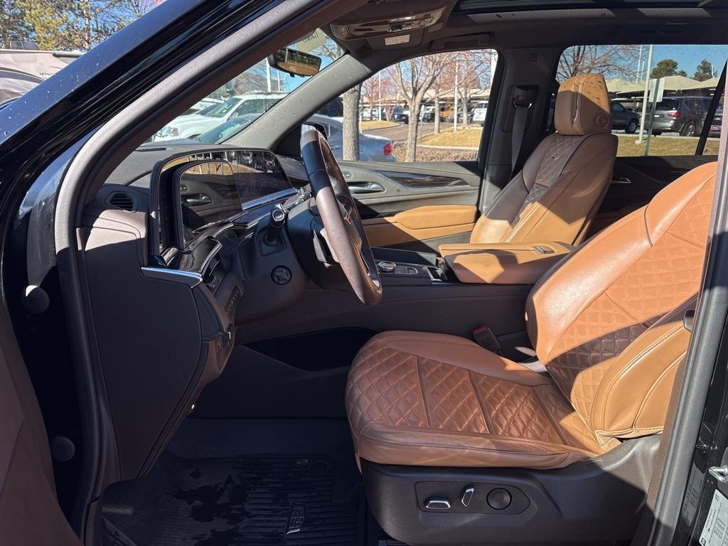 used 2023 Cadillac Escalade ESV car, priced at $75,000