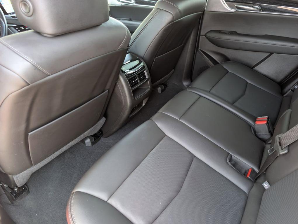 used 2023 Cadillac XT5 car, priced at $39,000