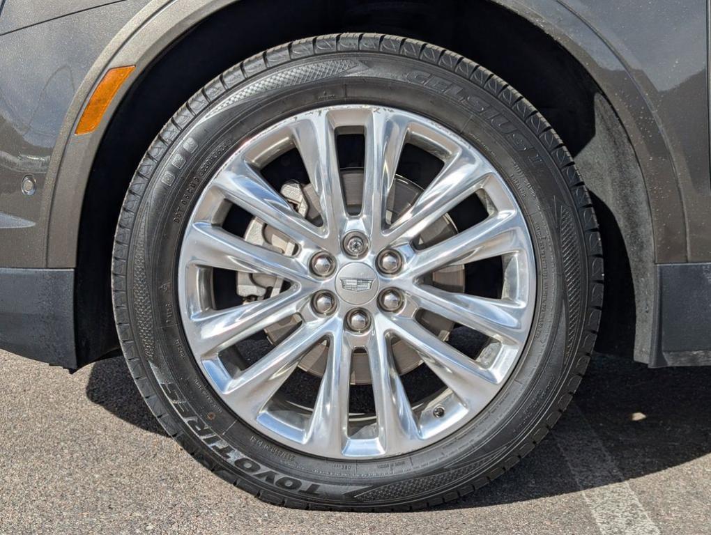 used 2019 Cadillac XT5 car, priced at $27,500