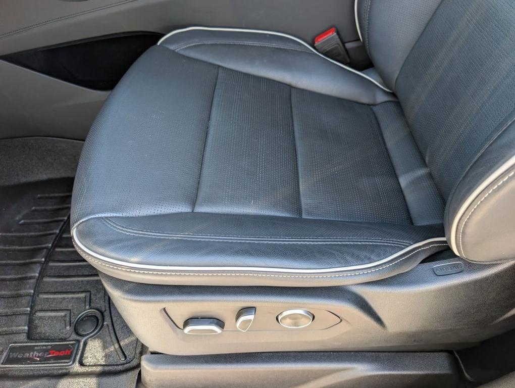 used 2023 Cadillac Escalade ESV car, priced at $75,000