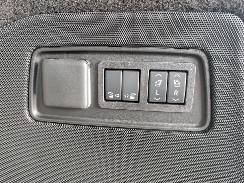 new 2026 Cadillac Escalade car, priced at $115,909