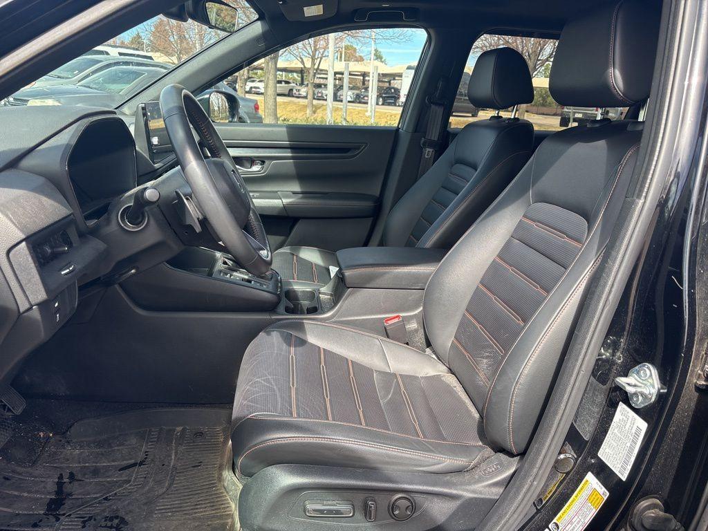 used 2024 Honda CR-V Hybrid car, priced at $35,000