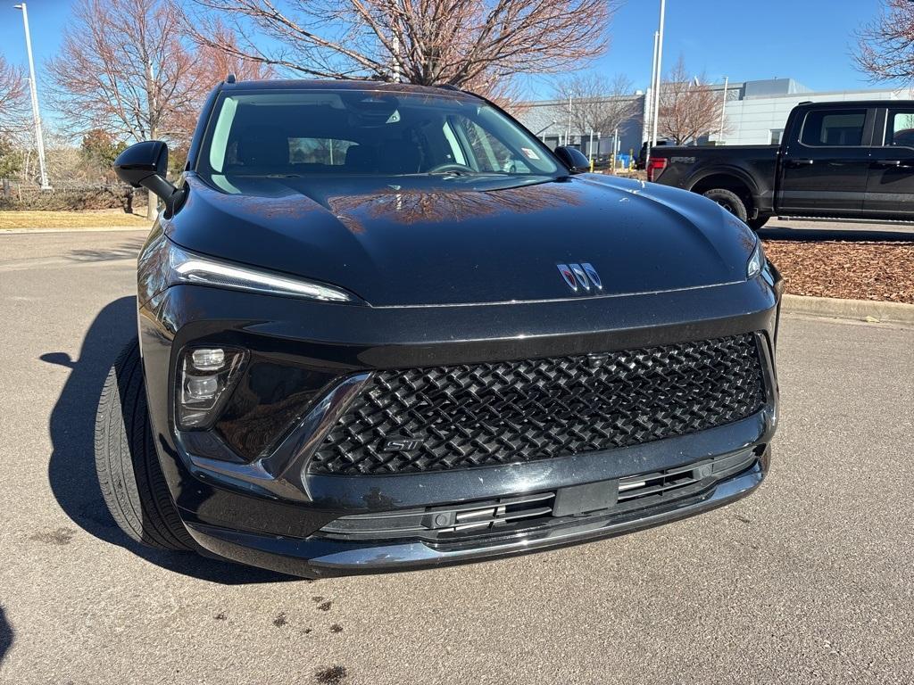 used 2025 Buick Envision car, priced at $32,500