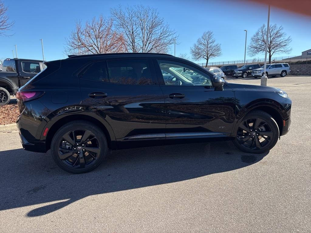 used 2025 Buick Envision car, priced at $32,500