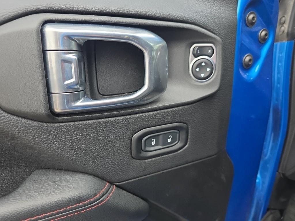 used 2022 Jeep Wrangler Unlimited car, priced at $43,000