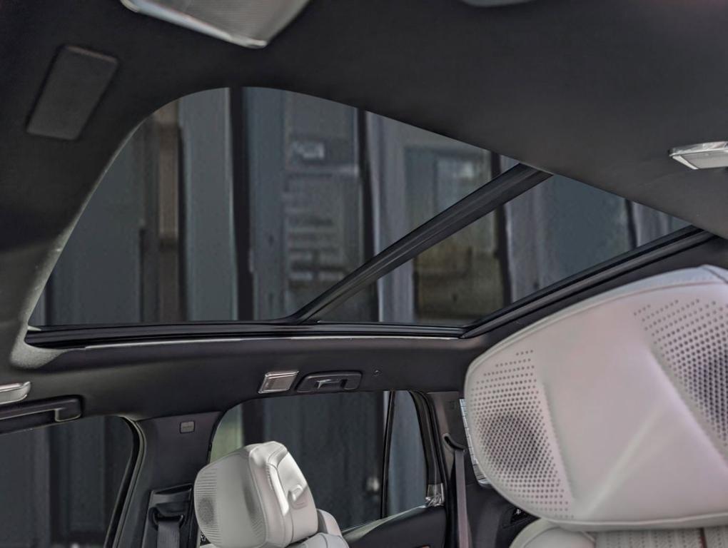 new 2026 Cadillac VISTIQ car, priced at $84,084