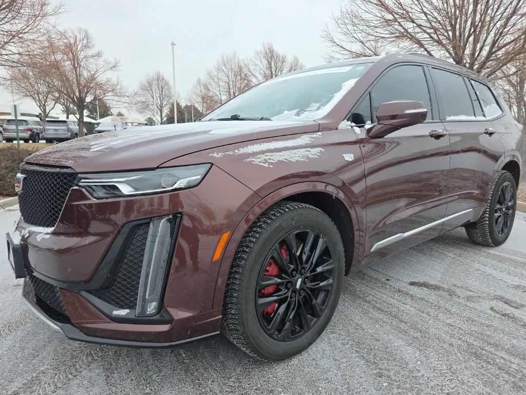 used 2023 Cadillac XT6 car, priced at $39,289