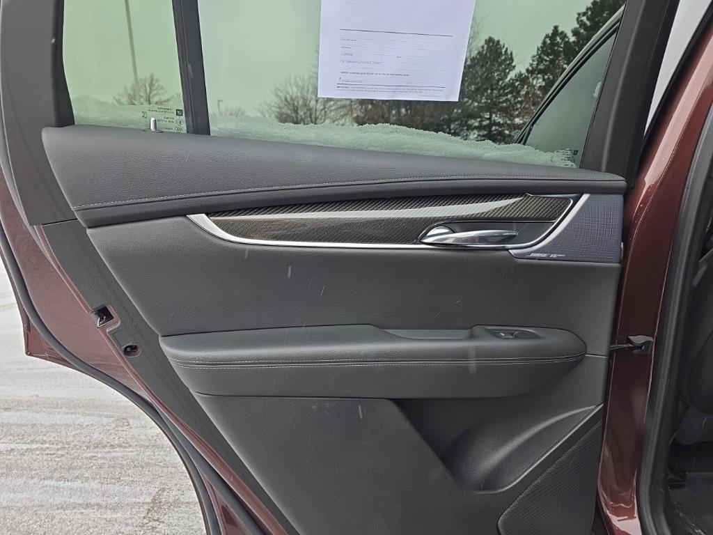 used 2023 Cadillac XT6 car, priced at $39,289