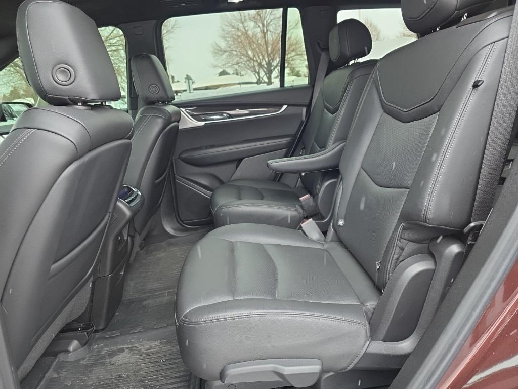 used 2023 Cadillac XT6 car, priced at $39,289