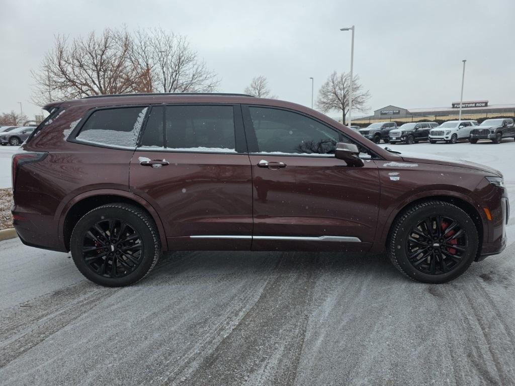 used 2023 Cadillac XT6 car, priced at $39,289