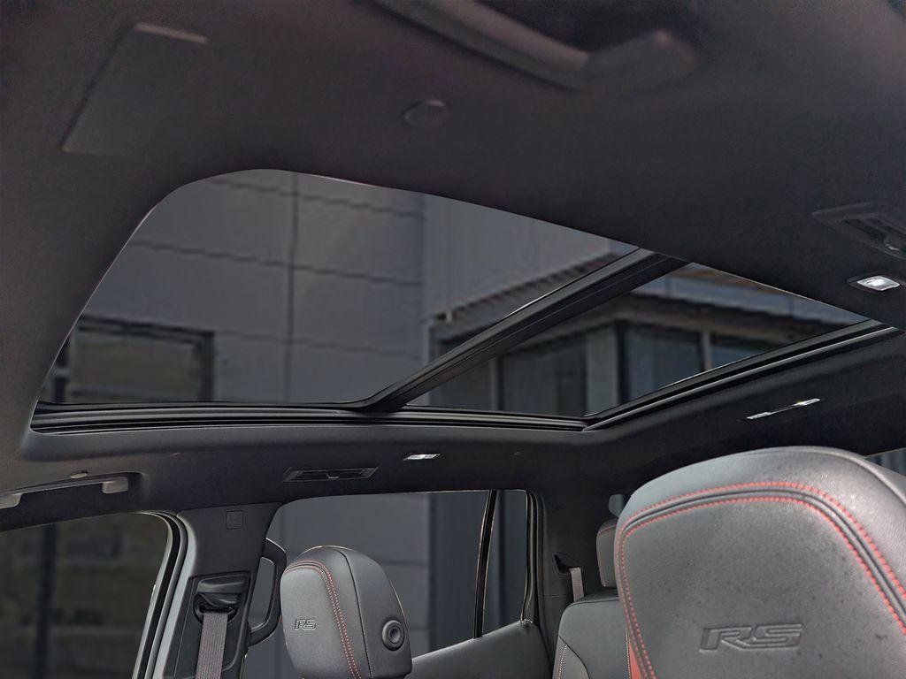 used 2025 Chevrolet Traverse car, priced at $50,000