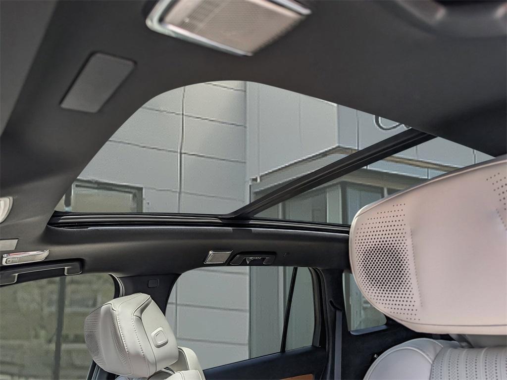 new 2026 Cadillac VISTIQ car, priced at $83,794