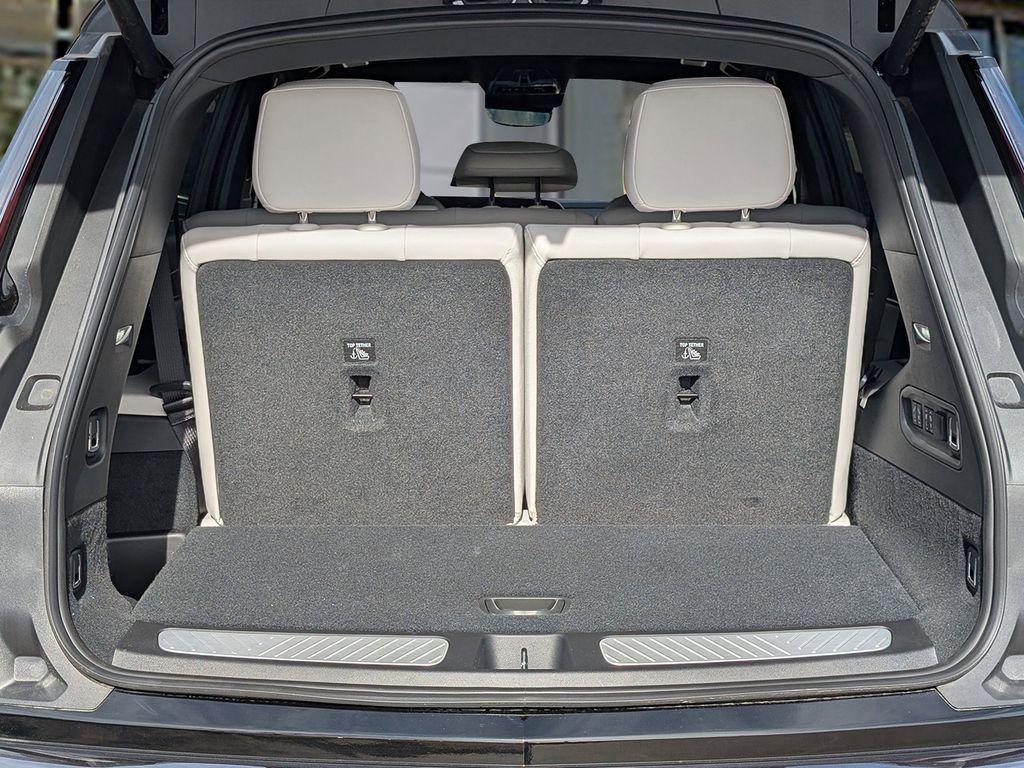 new 2026 Cadillac VISTIQ car, priced at $80,914