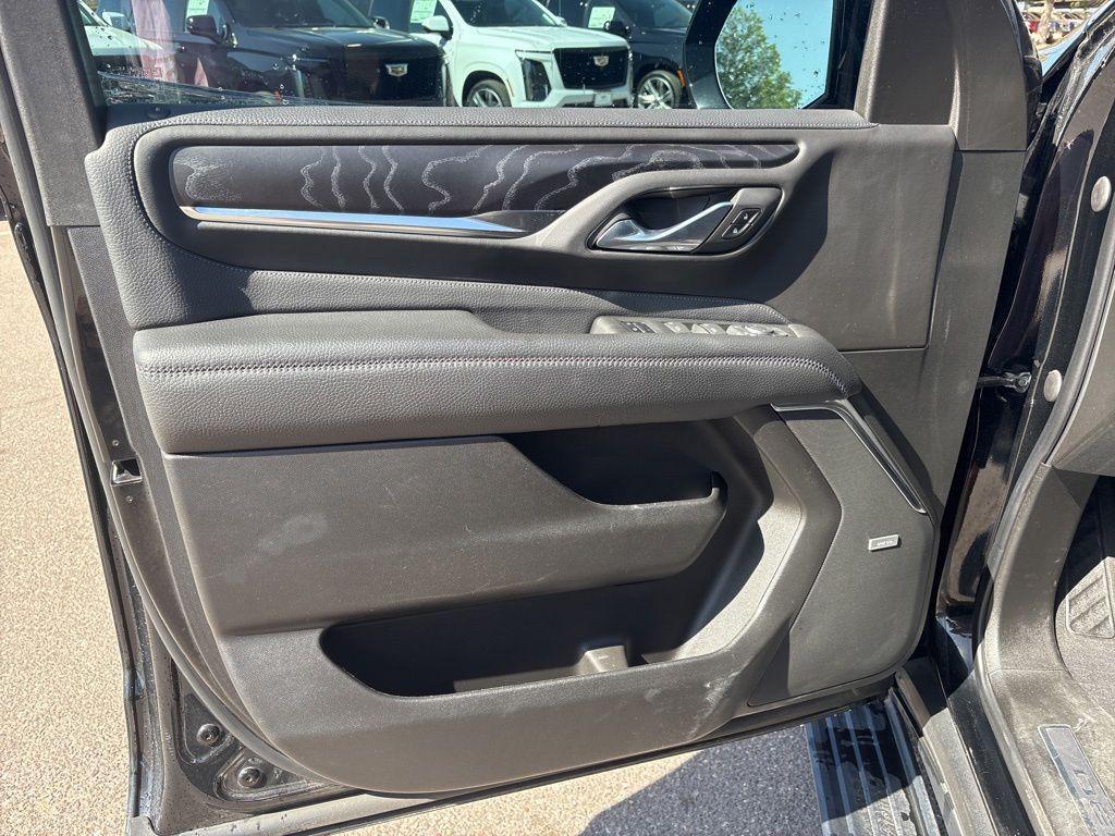 used 2023 GMC Yukon XL car, priced at $67,500