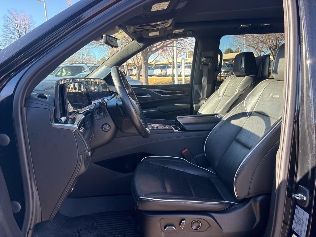 used 2021 Cadillac Escalade ESV car, priced at $63,500