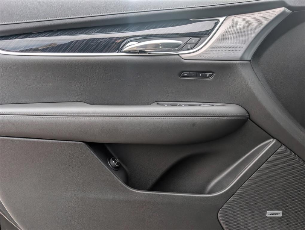 new 2025 Cadillac XT6 car, priced at $57,014