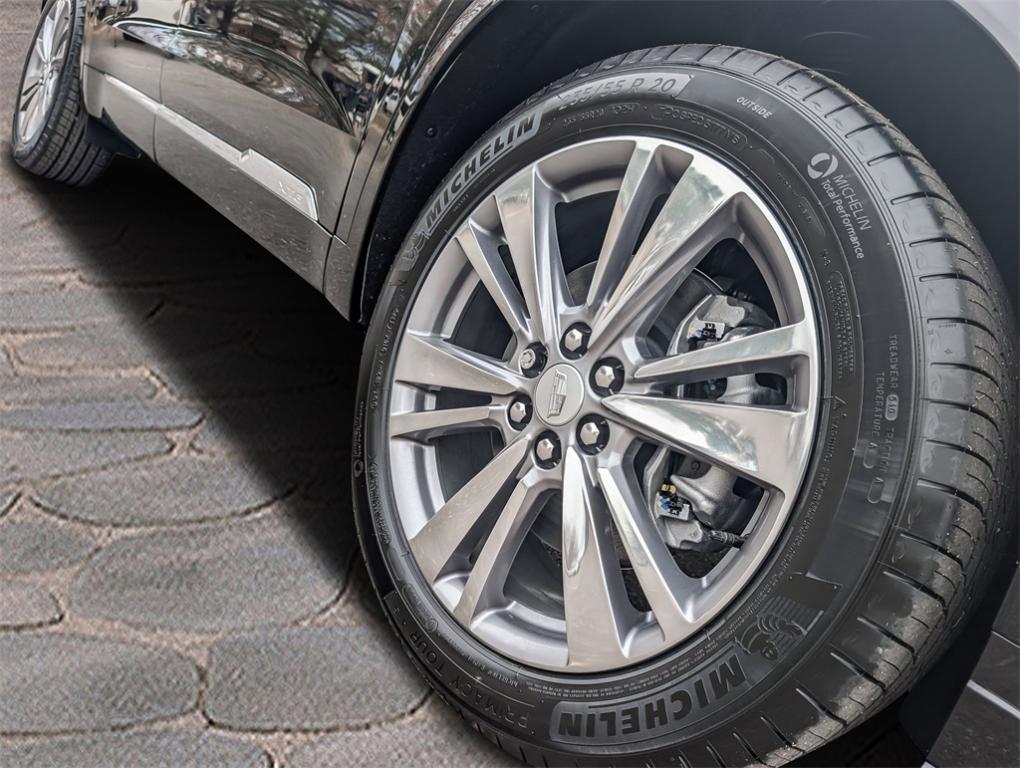 new 2025 Cadillac XT6 car, priced at $57,014