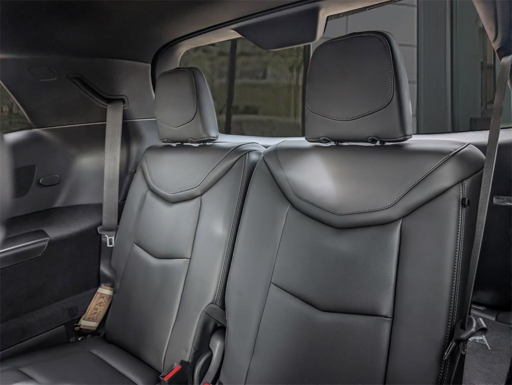 new 2025 Cadillac XT6 car, priced at $57,014