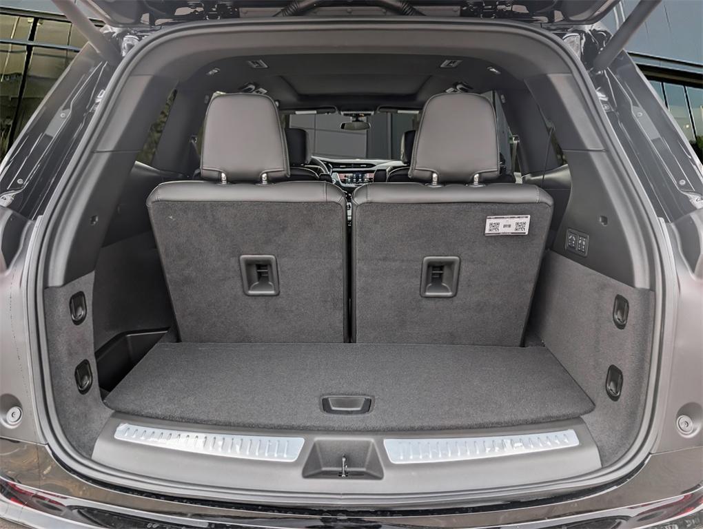 new 2025 Cadillac XT6 car, priced at $57,014