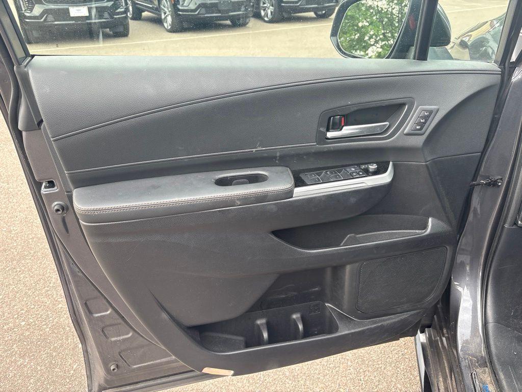 used 2025 Toyota Sienna car, priced at $56,500