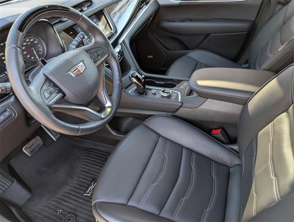 used 2025 Cadillac XT6 car, priced at $60,000