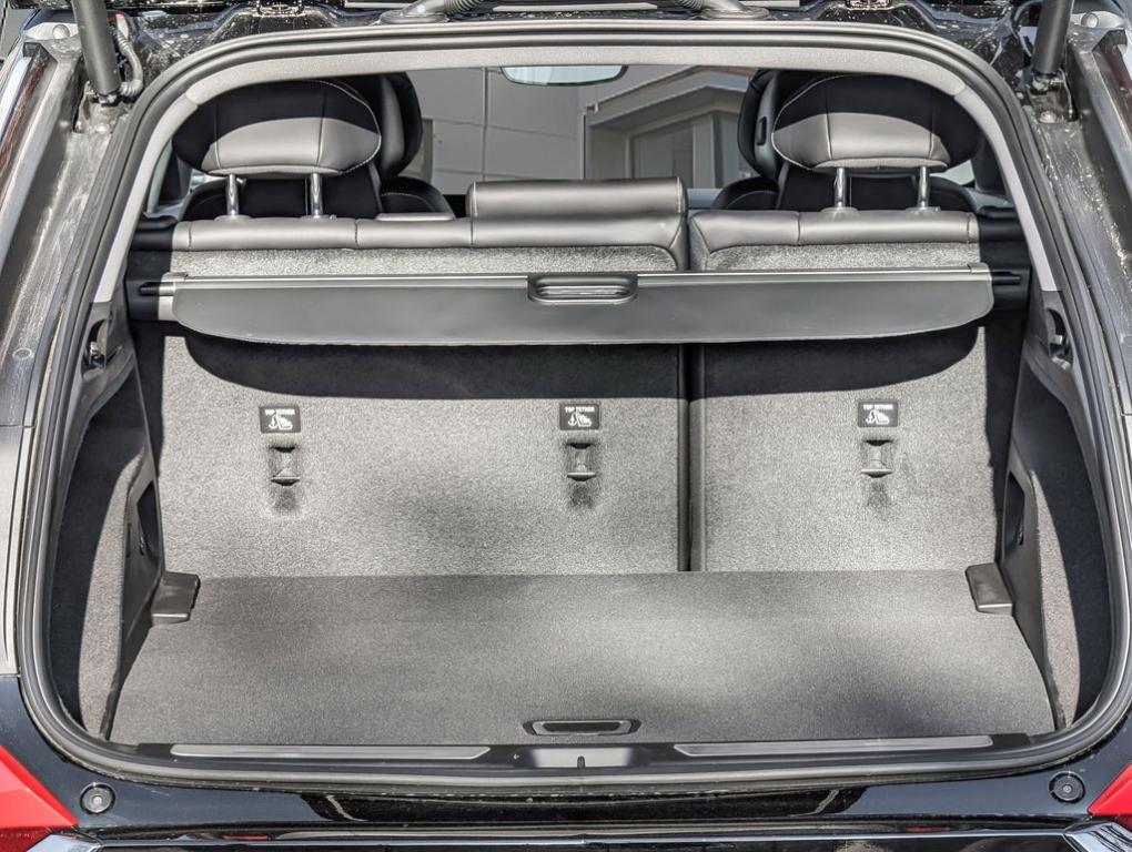 new 2026 Cadillac OPTIQ car, priced at $59,519