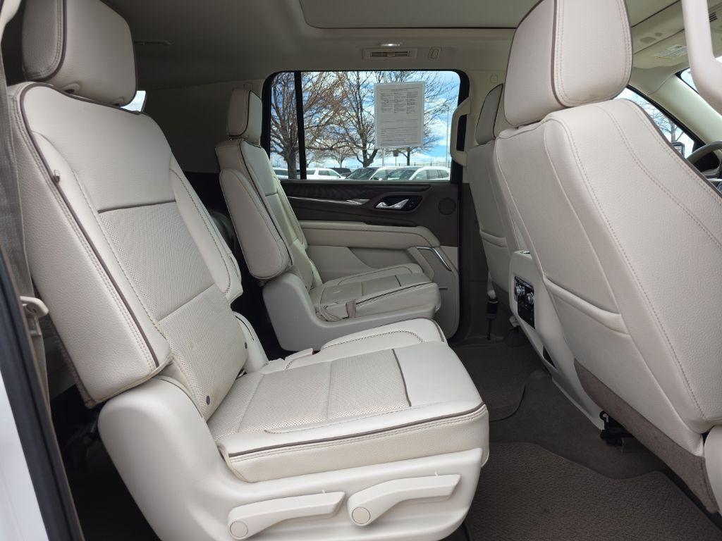 used 2021 GMC Yukon XL car, priced at $43,000