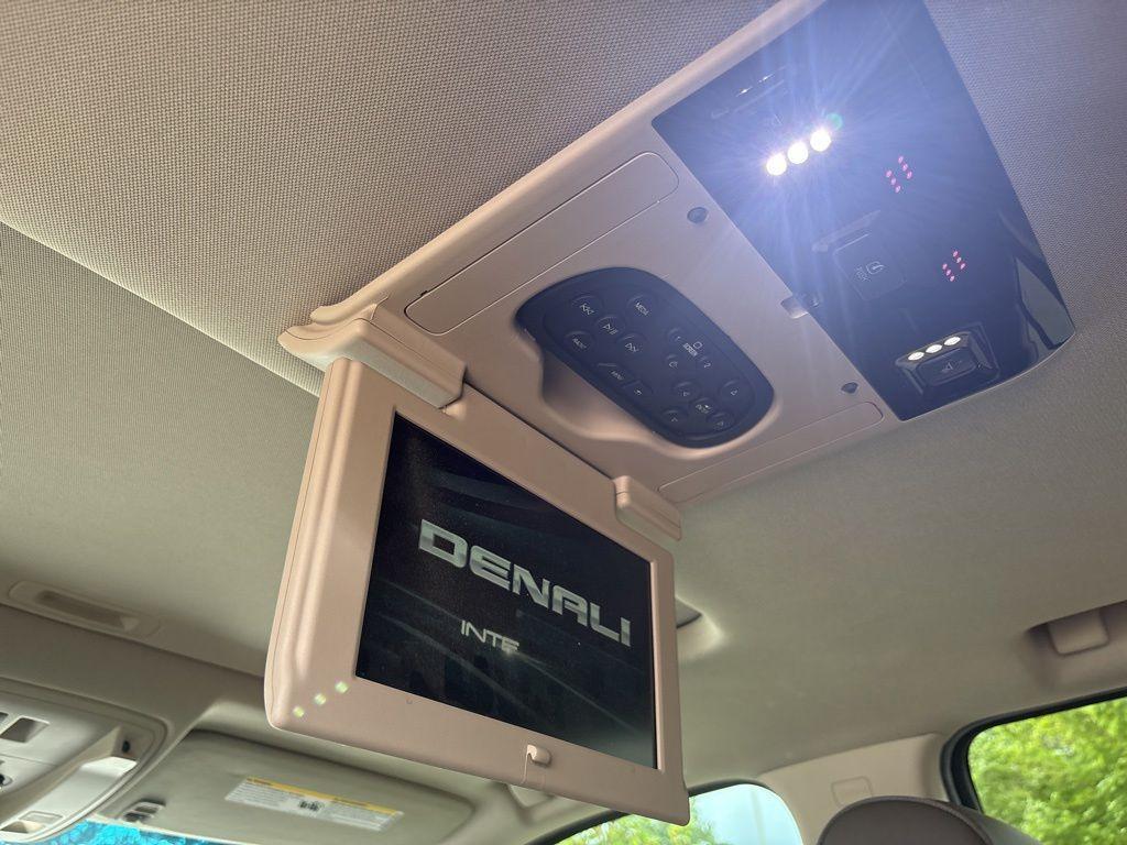 used 2019 GMC Yukon car, priced at $37,000