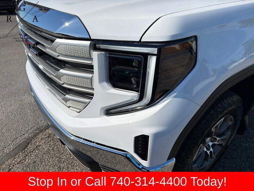 new 2026 GMC Sierra 1500 car, priced at $52,438