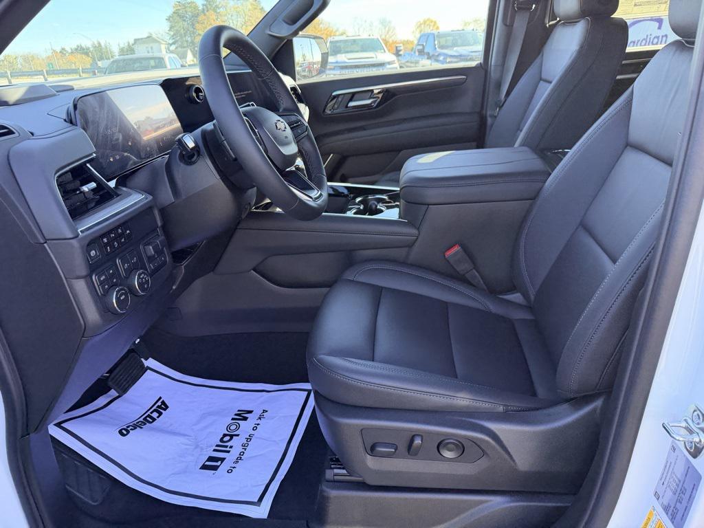 new 2025 Chevrolet Suburban car, priced at $69,772