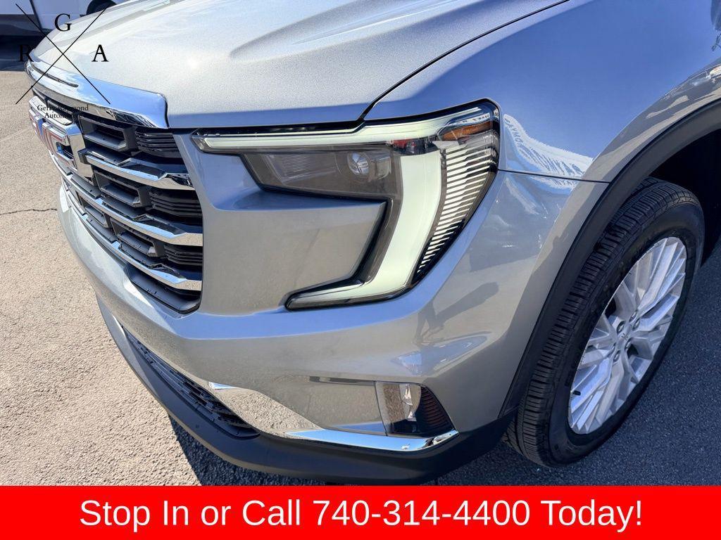 new 2026 GMC Acadia car, priced at $49,178