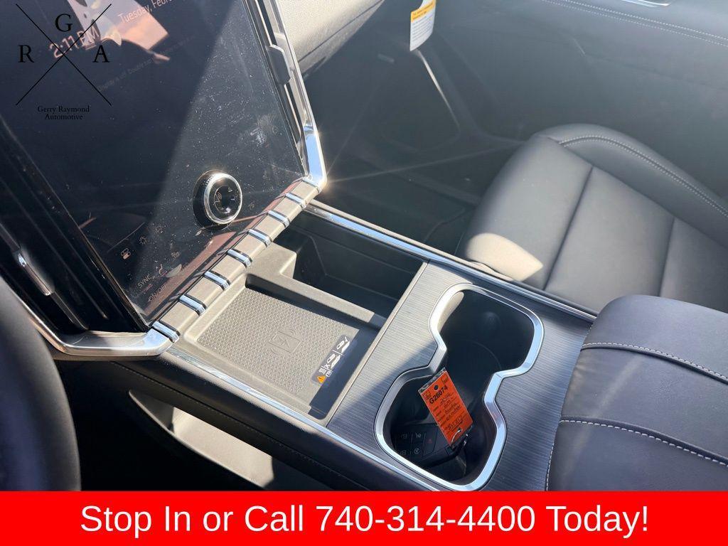 new 2026 GMC Acadia car, priced at $49,178